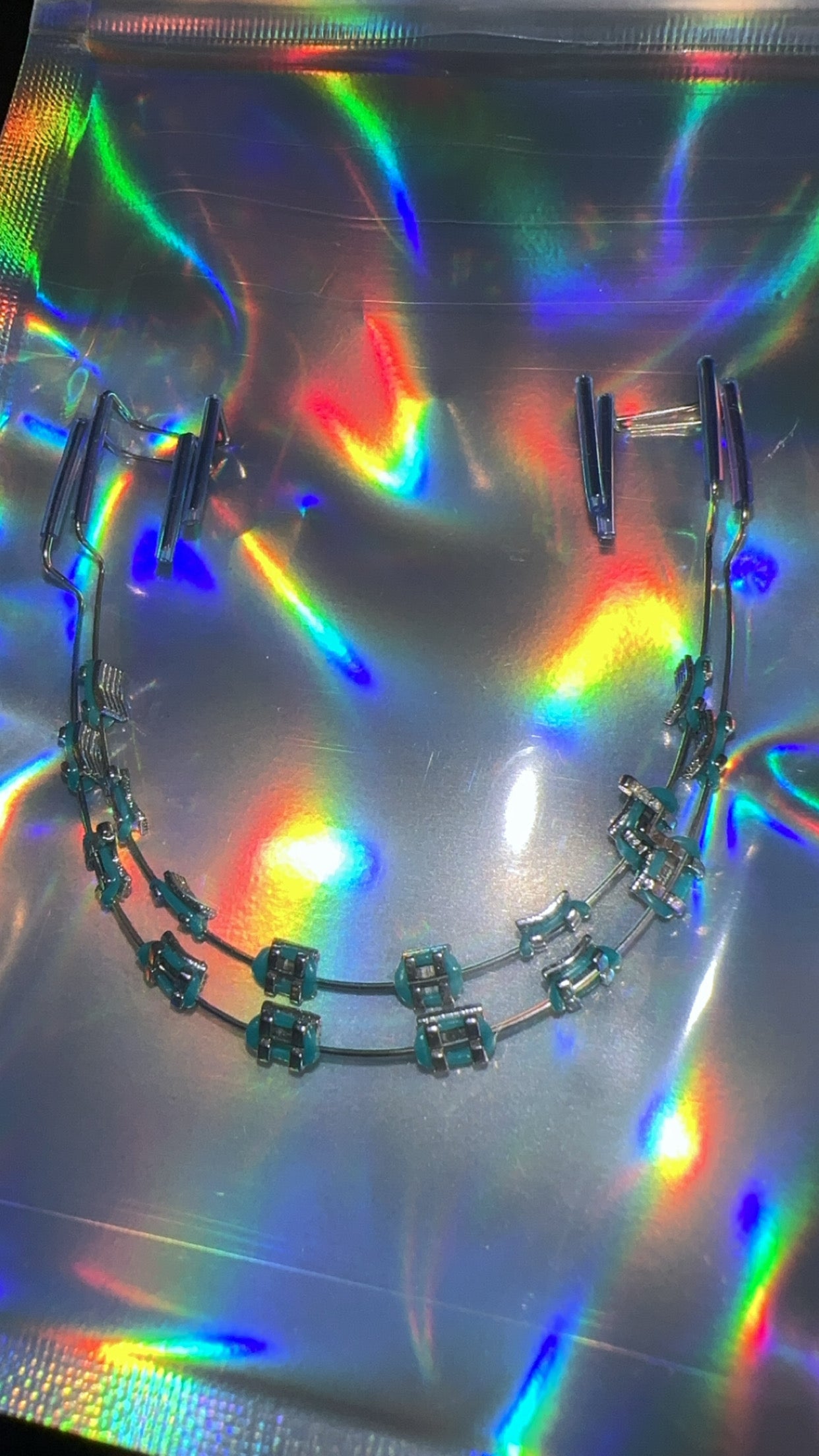 Clip-on braces